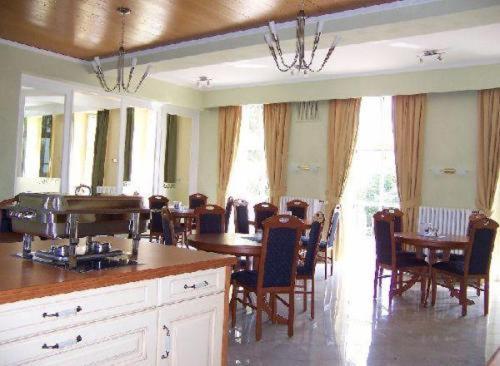 Hotel Am Ceresplatz Manderscheid Dış mekan fotoğraf
