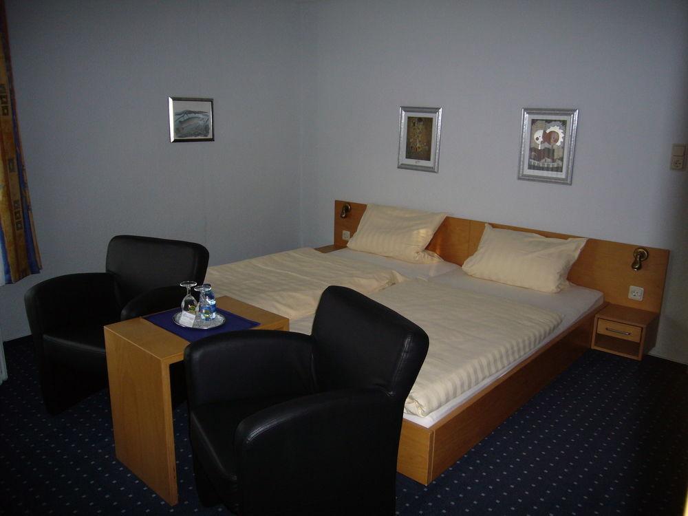 Hotel Am Ceresplatz Manderscheid Dış mekan fotoğraf