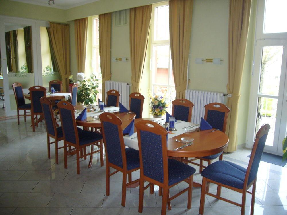 Hotel Am Ceresplatz Manderscheid Dış mekan fotoğraf
